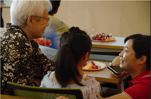 走进福利院，情暖老人心——新利体育供应链公益行