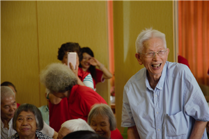 走进福利院，情暖老人心——新利体育供应链公益行